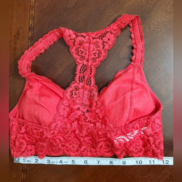 Red bralette - Picture 4 of 4